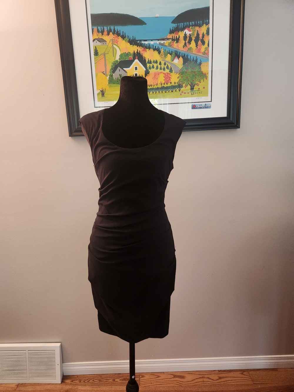 LE CHATEAU Black Ruched Cocktail Dress-Size:Small